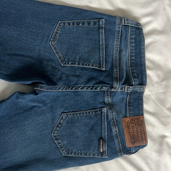 Volcom Jeans - Picture 4 of 5